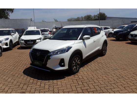 NISSAN KICKS 1.6 16V FLEXSTART SENSE XTRONIC NISSAN KICKS 1.6 16V FLEXSTART SENSE XTRONIC
